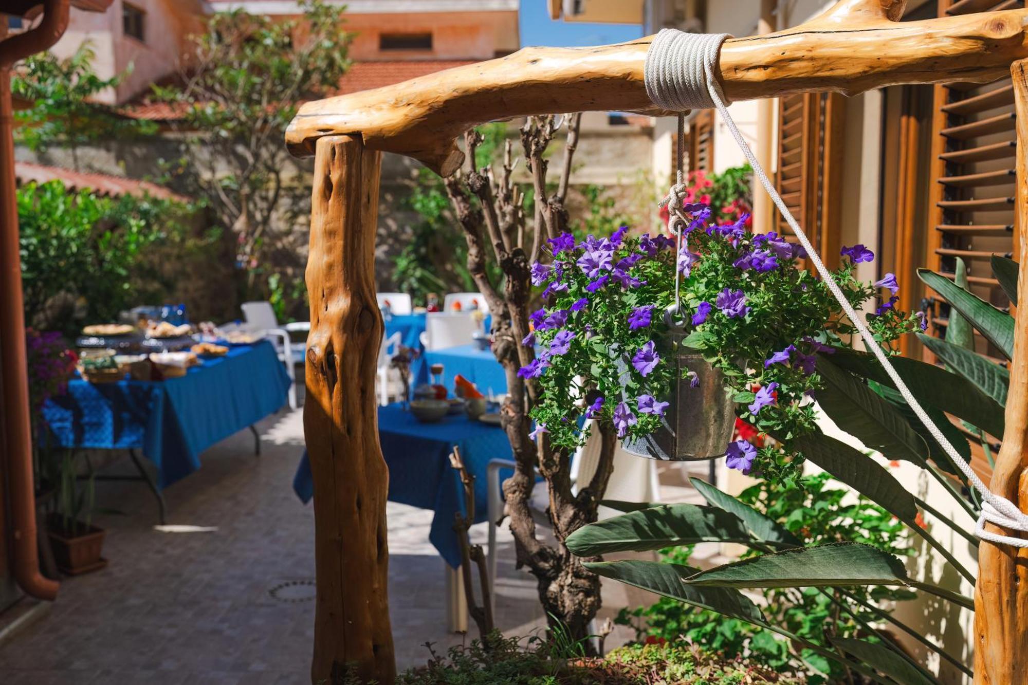 B&B L'Albero Dei Limoni 포르토스쿠소 외부 사진